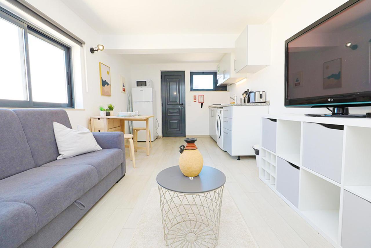 A62 - Cul De Sac Apartment In Лагос Екстериор снимка